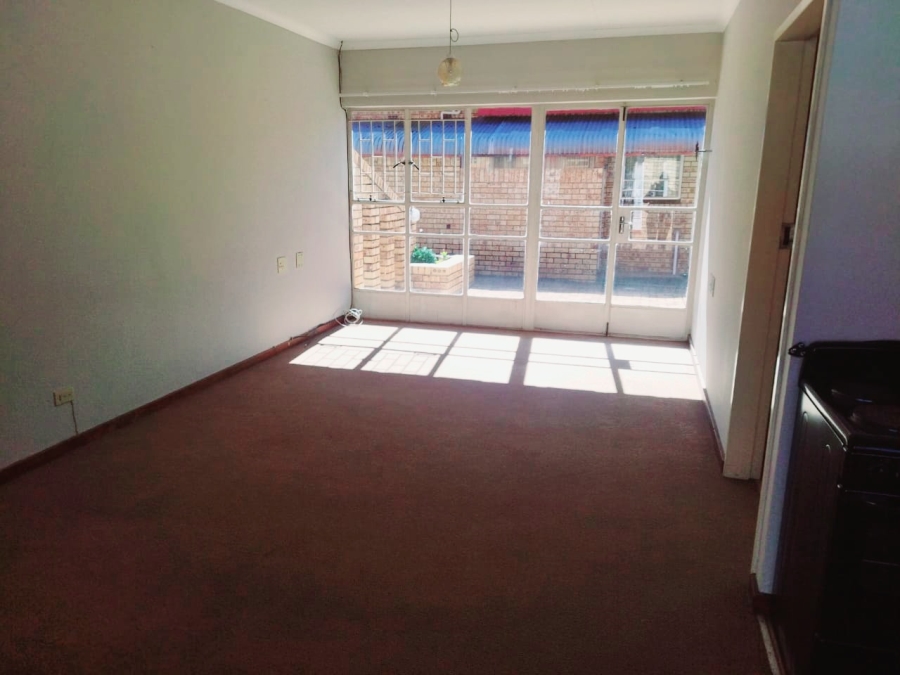 1 Bedroom Property for Sale in Miederpark North West